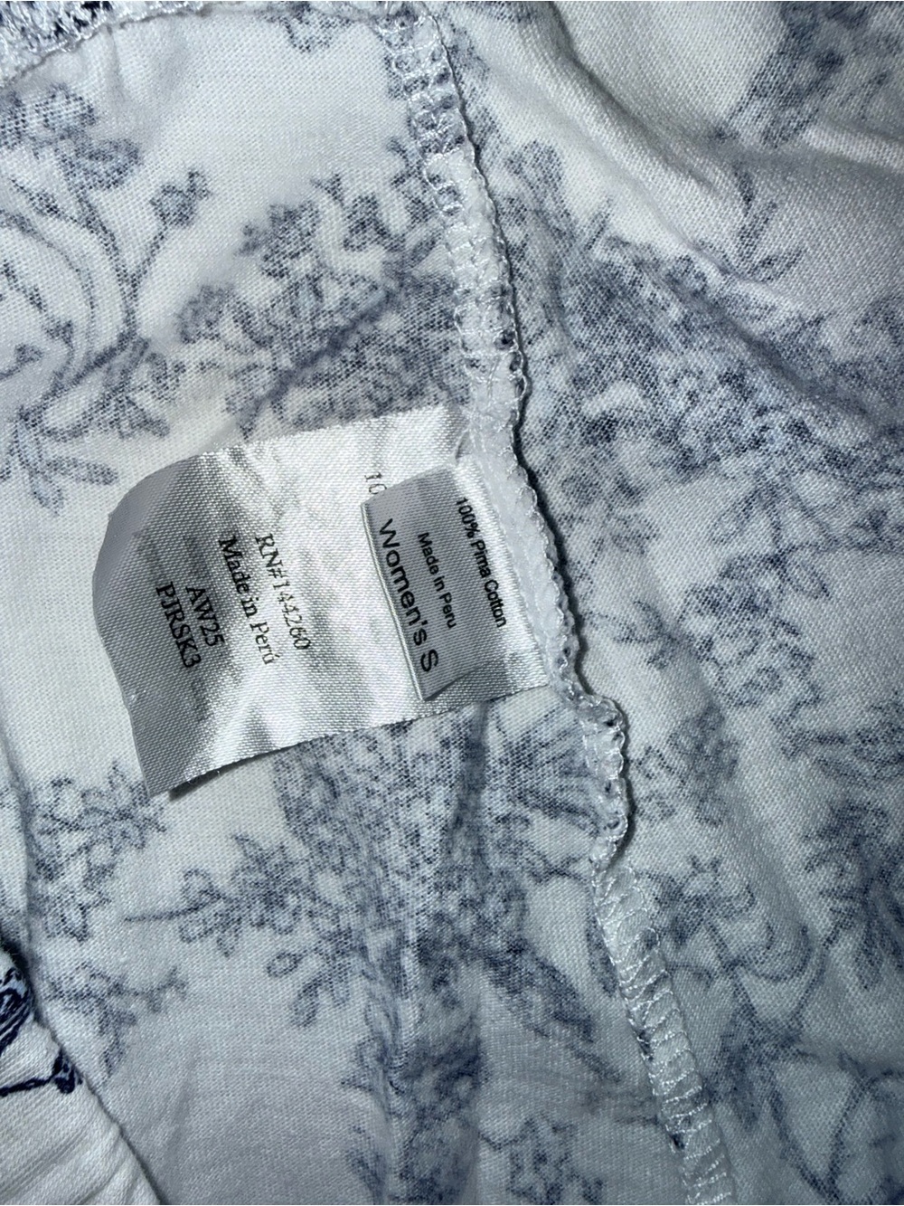 Petite Plume Women's Pima Pajama Set in Timeless Toile - S - Picture 7 of 8
